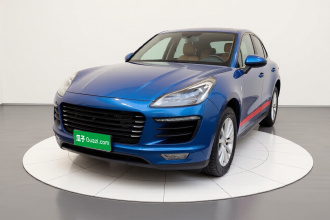 众泰SR9 2017款 2.0T 自动极致之路版