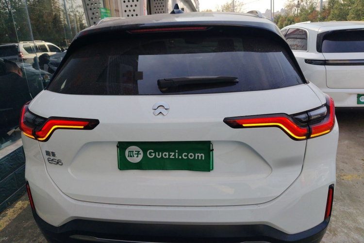 蔚来ES6 2020款 455KM 运动版车身外观6