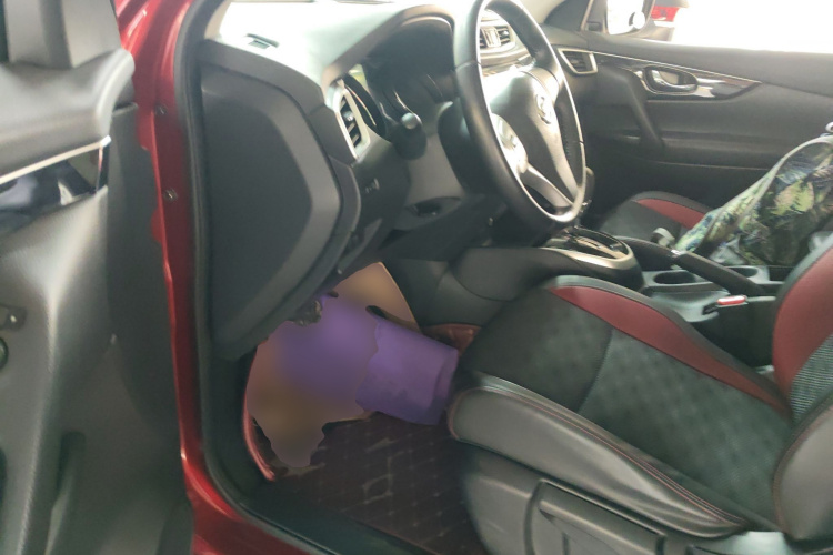 日产 逍客 2017款 2.0L CVT豪华版 国V中控内饰7003