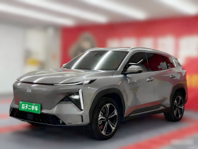 吉利银河 银河L7 2024款 1.5T 115km MAX  龙腾版