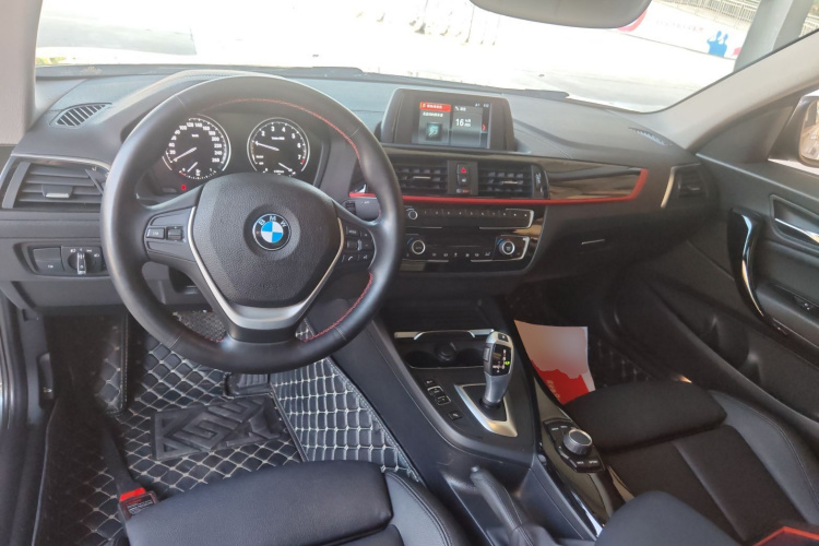 宝马2系(进口) 2019款 225i 运动设计套装中控内饰12