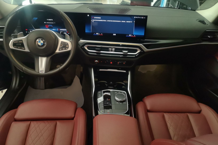 宝马3系 2023款 320Li M运动套装中控内饰12