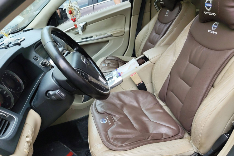 沃尔沃S60(进口) 2012款 T5 智尊版局部细节19