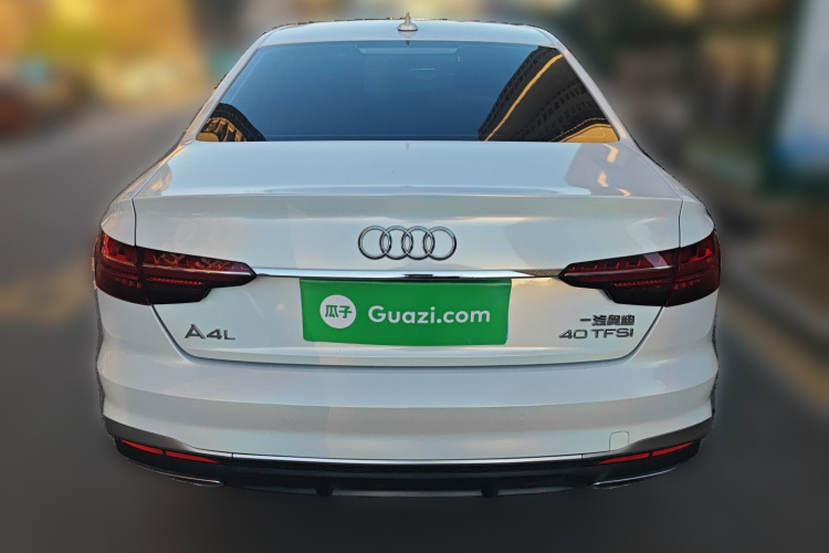 奥迪A4L 2022款 40 TFSI 时尚动感型车身外观6