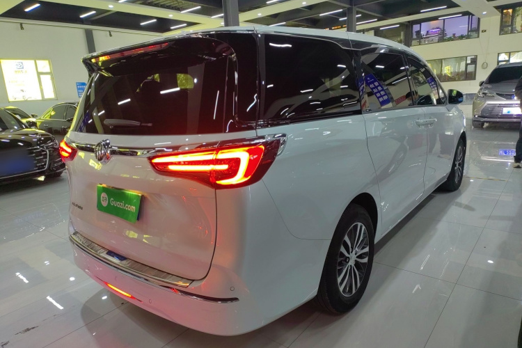 别克GL8 2022款 ES陆尊 653T 舒适型车身外观7