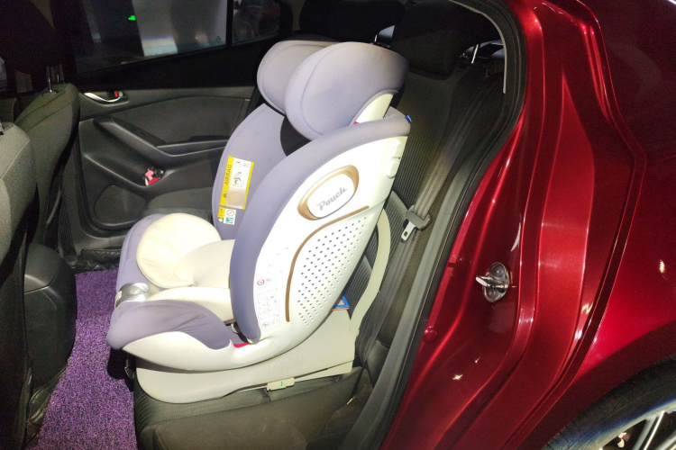 马自达3 昂克赛拉 2016款 三厢 1.5L 自动豪华型中控内饰21