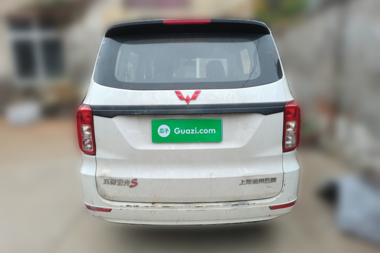 五菱汽车 五菱宏光 2019款 1.5L S基本型国VI LAR车身外观6004