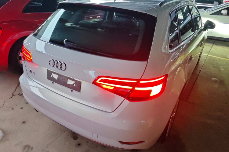 奥迪A3 2018款 30周年年型 Sportback 40 TFSI 风尚型车身外观6005