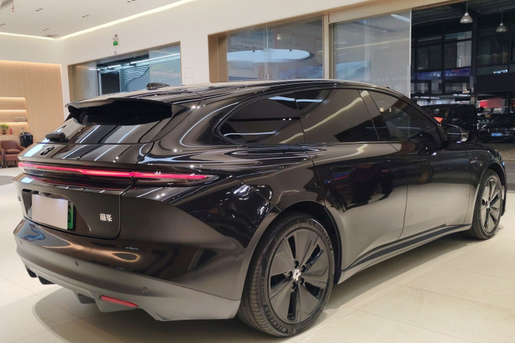 蔚来ET5T 2024款 75kWh Touring车身外观6004