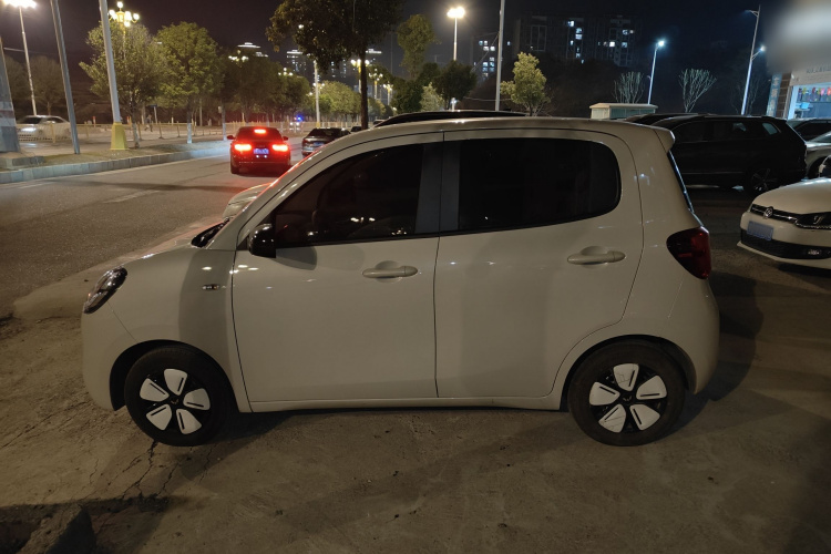 五菱汽车 宏光MINIEV 2025款 四门版 进阶款车身外观6003