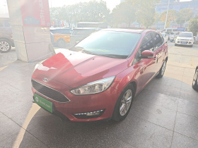 福特 福克斯 2017款 两厢 1.6L 自动风尚型智行版