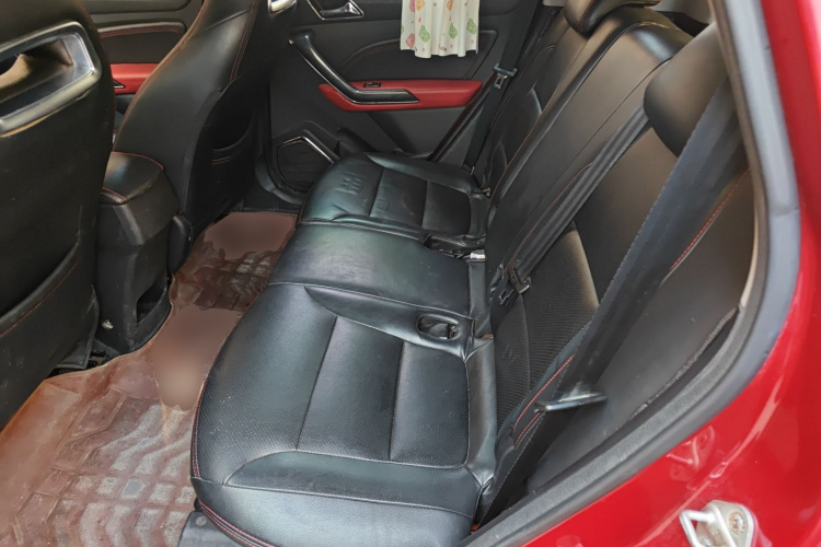 猎豹汽车 猎豹CS9 2017款 1.5L 手动风尚型中控内饰21