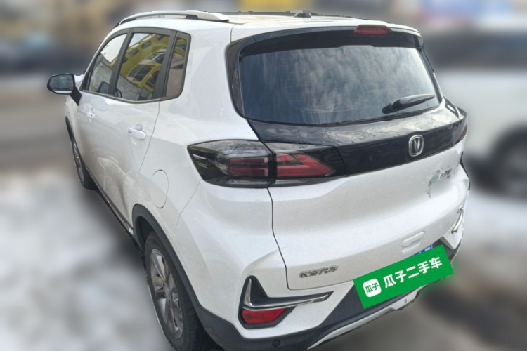 长安CS15 2019款 1.5L 自动进取型 国V车身外观5