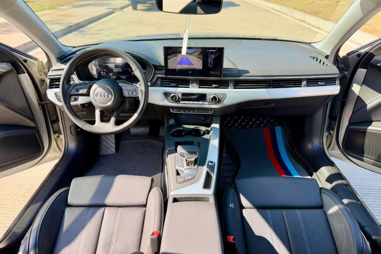 奥迪A4L 2020款 40 TFSI 豪华动感型局部细节16