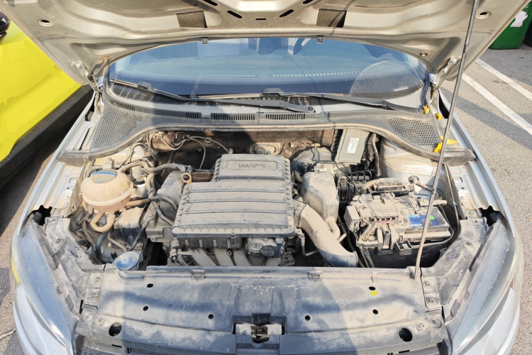 大众 捷达 2015款 1.6L 自动时尚型局部细节24