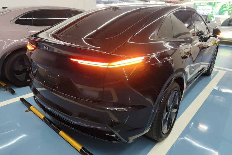 乐道L60 2024款 60kWh 后驱版车身外观7