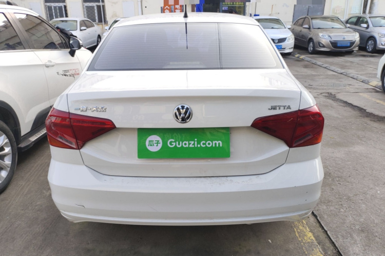 大众 捷达 2017款 1.4L 手动时尚型车身外观6