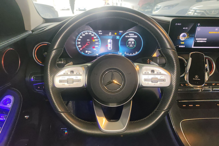 奔驰C级 2020款 C 200 L 时尚型运动版局部细节13