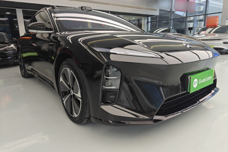 蔚来ET5T 2025款 75kWh Touring车身外观3