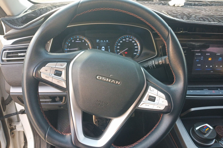 长安欧尚X7 2020款 1.5T 自动豪华型中控内饰13