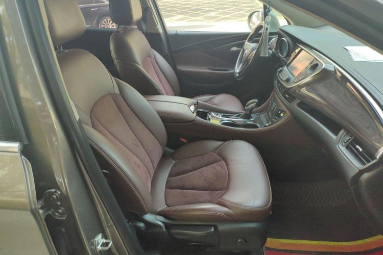 别克 昂科威 2017款 28T 四驱精英型中控内饰41