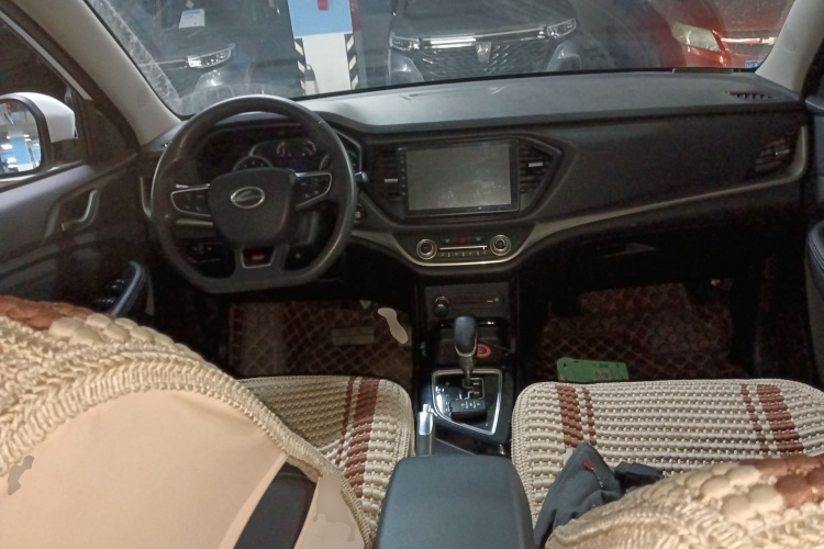 陆风X2 2017款 1.6L 自动劲锐版中控内饰12