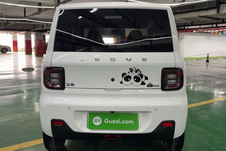 吉利银河 2023款 熊猫mini 200km 耐力熊车身外观6007