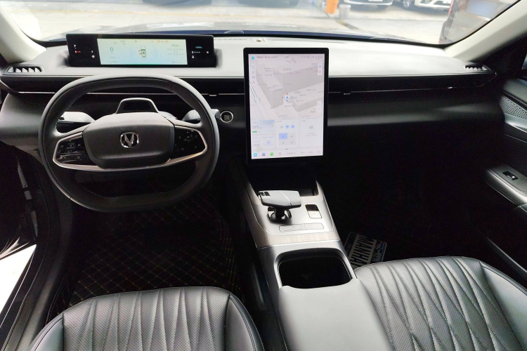 长安 逸达 2023款 蓝鲸NE 1.5T GDI DCT旗舰型中控内饰7002