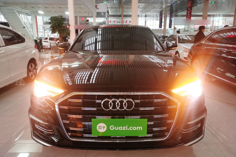 奥迪A6L 2023款 40 TFSI 豪华动感型车身外观6001