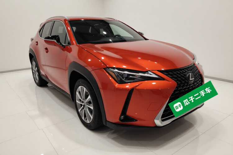 雷克萨斯UX新能源 2020款 300e 纯·悦版车身外观3