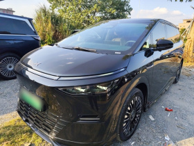 小鹏X9 2025款 740超长续航 Max