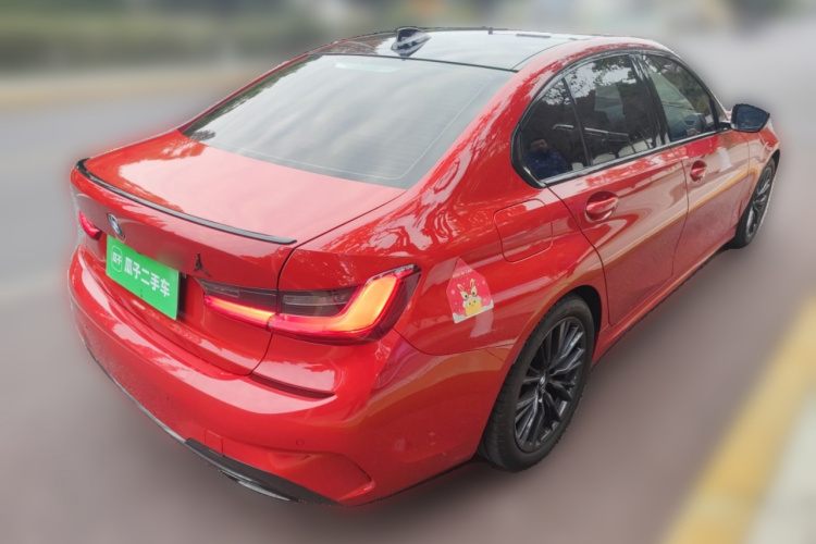 宝马3系 2020款 改款 325i M运动曜夜套装车身外观7