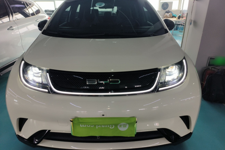 比亚迪 海豚 2021款 405km 时尚版车身外观2