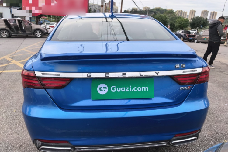 吉利汽车 缤瑞 2019款 200T DCT缤致版车身外观6