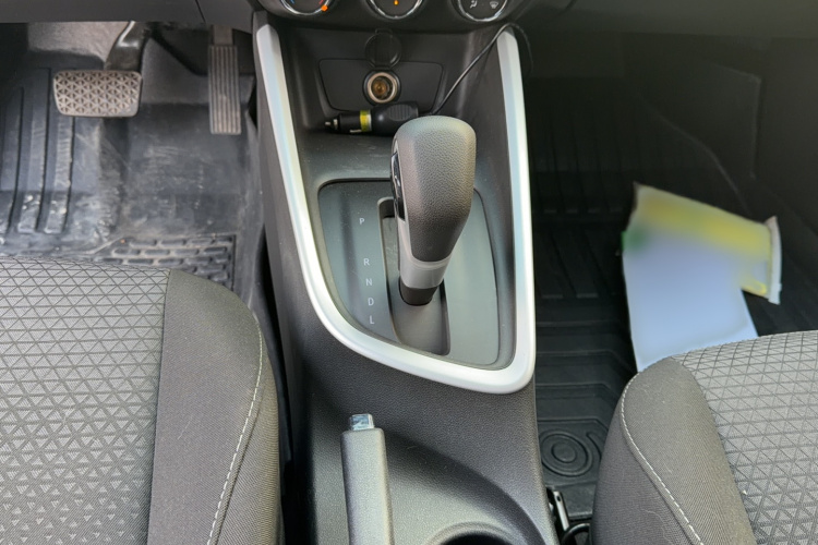 雪佛兰 科沃兹 2020款 325T 自动欣悦版局部细节18