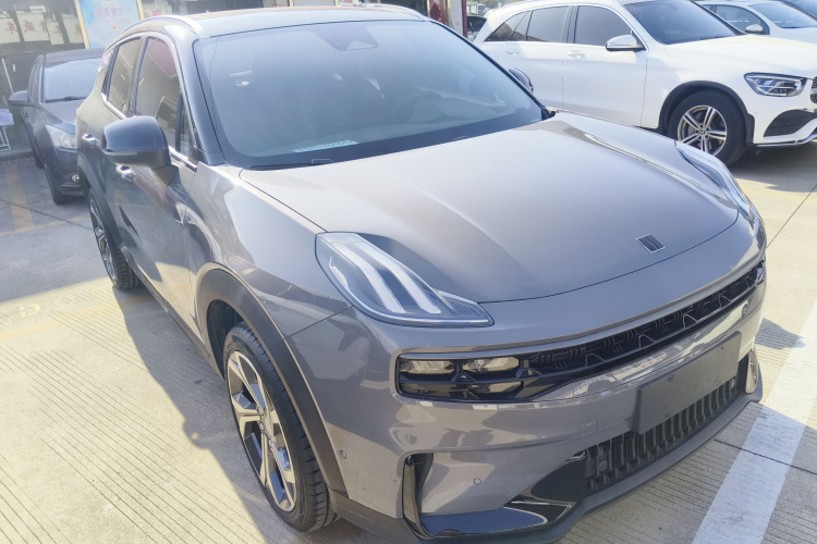 领克06 2023款 Remix 1.5T 劲Halo车身外观3