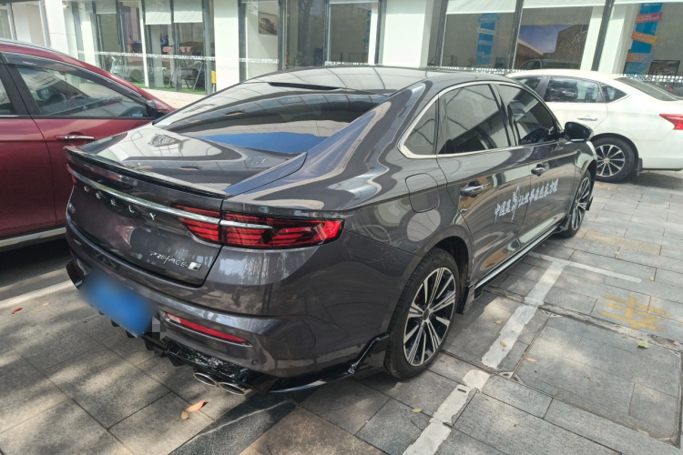 吉利汽车 星瑞 2025款 东方曜 2.0TD 望月版车身外观6005