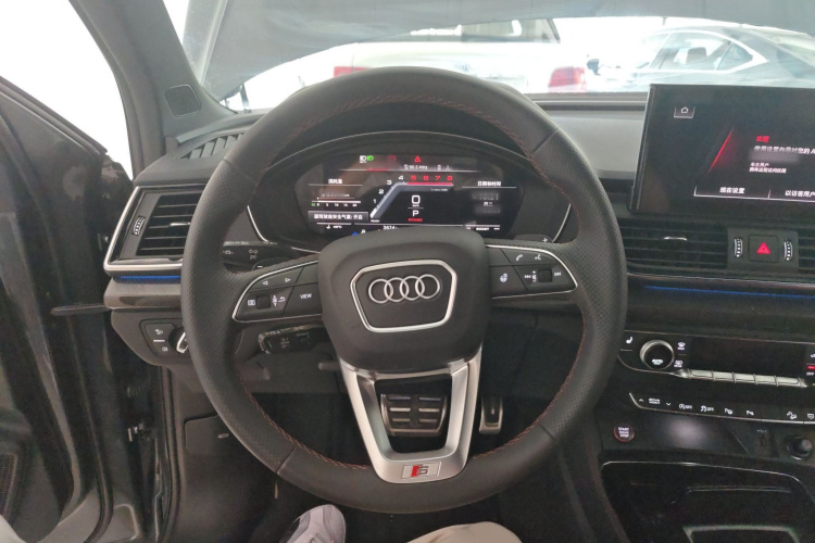 奥迪SQ5 Sportback 2023款 3.0 TFSI quattro中控内饰13