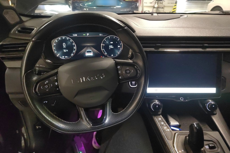 领克01 2021款 2.0TD 四驱暗夜版局部细节13