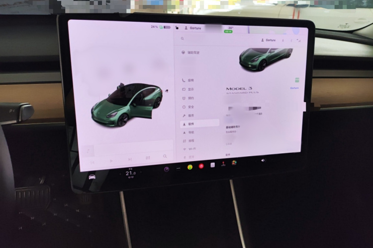 特斯拉 Model 3 2019款 标准续航后驱升级版局部细节16