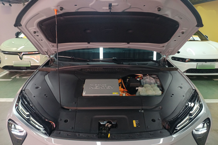 蔚来ES6 2020款 455KM 运动版机舱底盘24