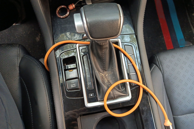 中国重汽VGV VGV U70 2020款 1.5T 自动智享精英导航版 7座局部细节18