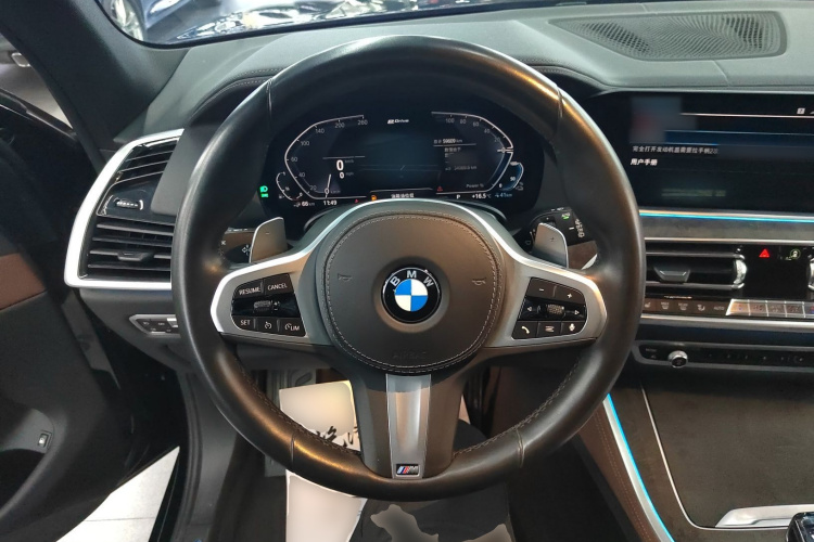 宝马X5新能源(进口) 2021款 改款 xDrive45e M运动套装中控内饰13