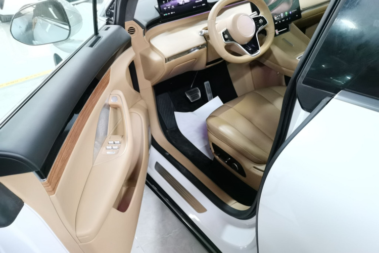 鸿蒙智行 智界R7 2024款 纯电 736km UItra中控内饰20