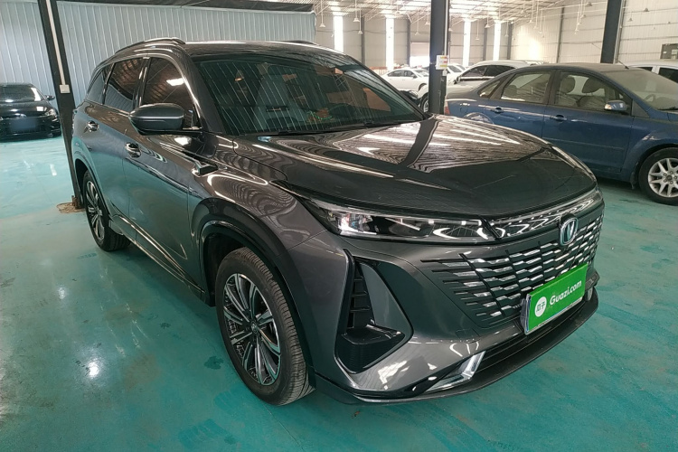 长安CS75 PLUS 2023款 第三代 1.5T 自动尊贵型车身外观6002