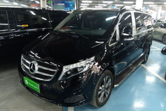 奔驰V级 2018款 V 260 领航版 国VI