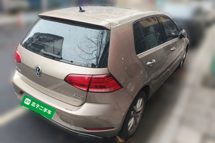 大众 高尔夫 2019款 200TSI DSG舒适进取版 国VI车身外观6005