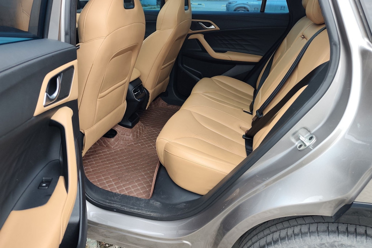 荣威RX5 2023款 1.5T 优越版中控内饰7002