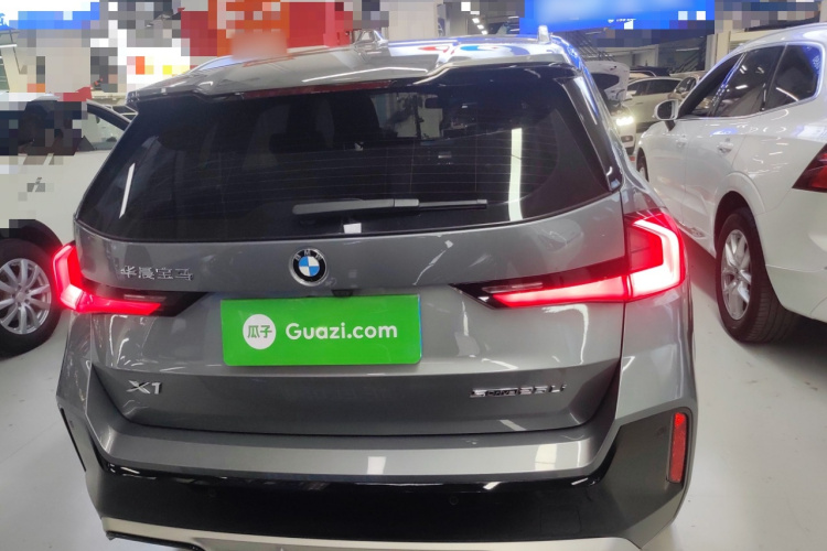 宝马X1 2023款 sDrive25Li M运动套装车身外观6