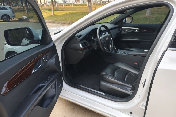 凯迪拉克CT6 2021款 28T 精英型车身外观6007